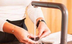 Silwy® The One Metall Magnethaken Inkl. Metall-Nano-Gel-Pad 7,5 Cm 2-tlg. Schwarz -MetalTextic Geschaft 297913 2652694