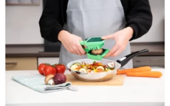 Nicer Dicer Quick Professional Set Gemüseschneider 12 Teilig Grün 7 Nicer Dicer Quick Professional Set Gemüseschneider 12 Teilig Grün -MetalTextic Geschaft 578231 3958383