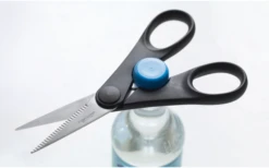 Fiskars Essential Küchenschere Mit Flaschenöffner 20 Cm