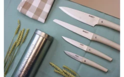 Homeys Nodigh Messer Set 4teilig Mit Geschirrtüchern Und Flexibler Schneidematte -MetalTextic Geschaft 717086 4907807